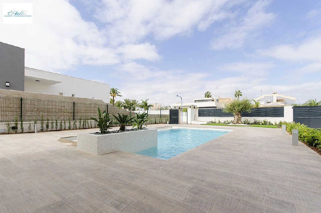 villa en Los Belones(Murcia) en vente, construit 207 m², estado nuevo, aire acondicionado, terrain 430 m², 4 chambre, 3 salle de bains, piscina, ref.: HA-LBN-110-E03-2