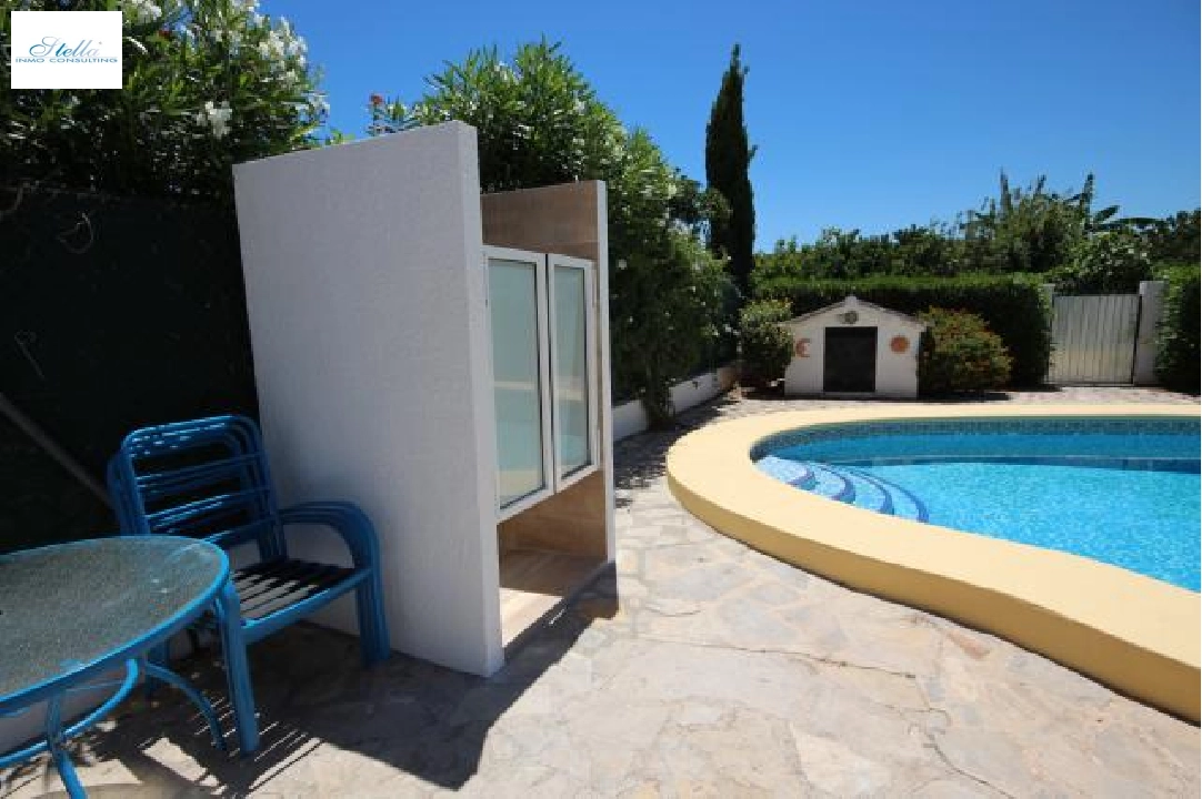 villa en Els Poblets(Gironets) en location de vacances, construit 84 m², ano de construccion 1988, + calefaccion central, aire acondicionado, terrain 547 m², 2 chambre, 2 salle de bains, piscina, ref.: V-0115-13