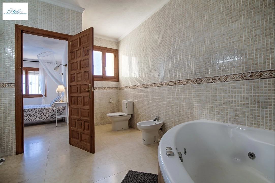 villa en Benitachell(Cumbre del sol) en vente, construit 290 m², terrain 950 m², 5 chambre, 4 salle de bains, piscina, ref.: AM-11229DA-3700-26