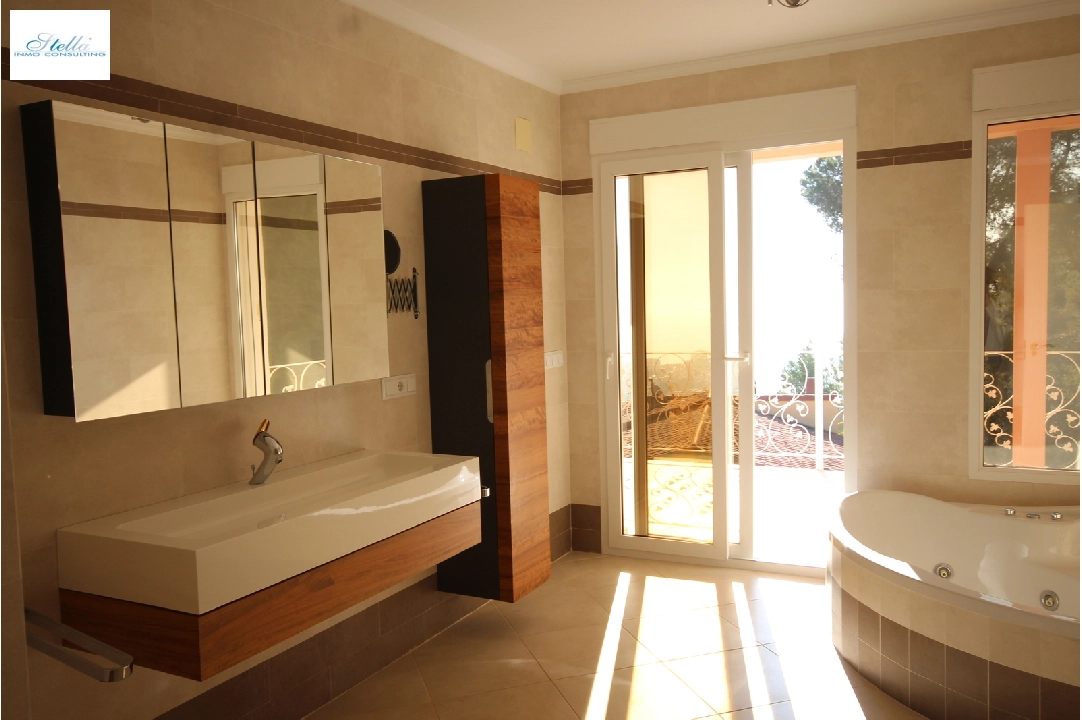 villa en Calpe(Oltamar) en vente, construit 278 m², ano de construccion 2010, terrain 980 m², 3 chambre, 4 salle de bains, ref.: JB-0420-45