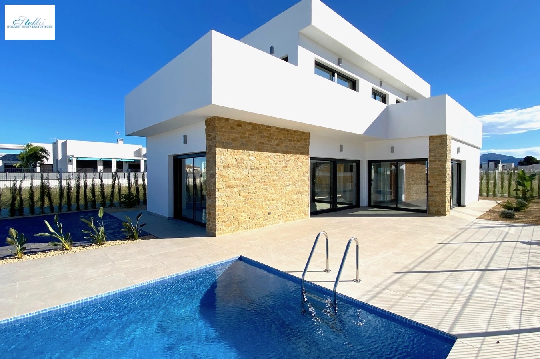 villa en El Vergel en vente, construit 149 m², ano de construccion 2020, estado nuevo, + calefaccion suelo, aire acondicionado, terrain 400 m², 3 chambre, 3 salle de bains, piscina, ref.: GC-2320-N-1