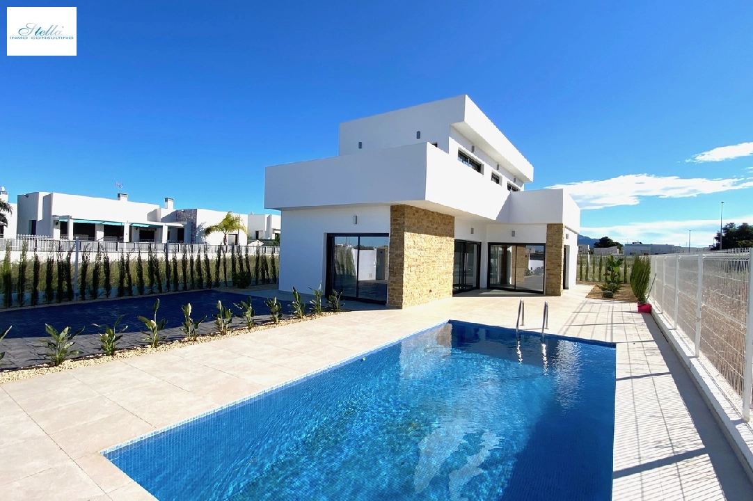 villa en El Vergel en vente, construit 149 m², ano de construccion 2020, estado nuevo, + calefaccion suelo, aire acondicionado, terrain 400 m², 3 chambre, 3 salle de bains, piscina, ref.: GC-2320-N-18