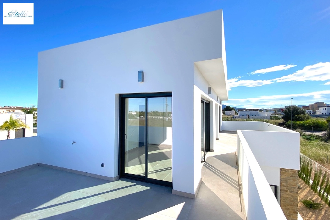 villa en El Vergel en vente, construit 149 m², ano de construccion 2020, estado nuevo, + calefaccion suelo, aire acondicionado, terrain 400 m², 3 chambre, 3 salle de bains, piscina, ref.: GC-2320-N-4