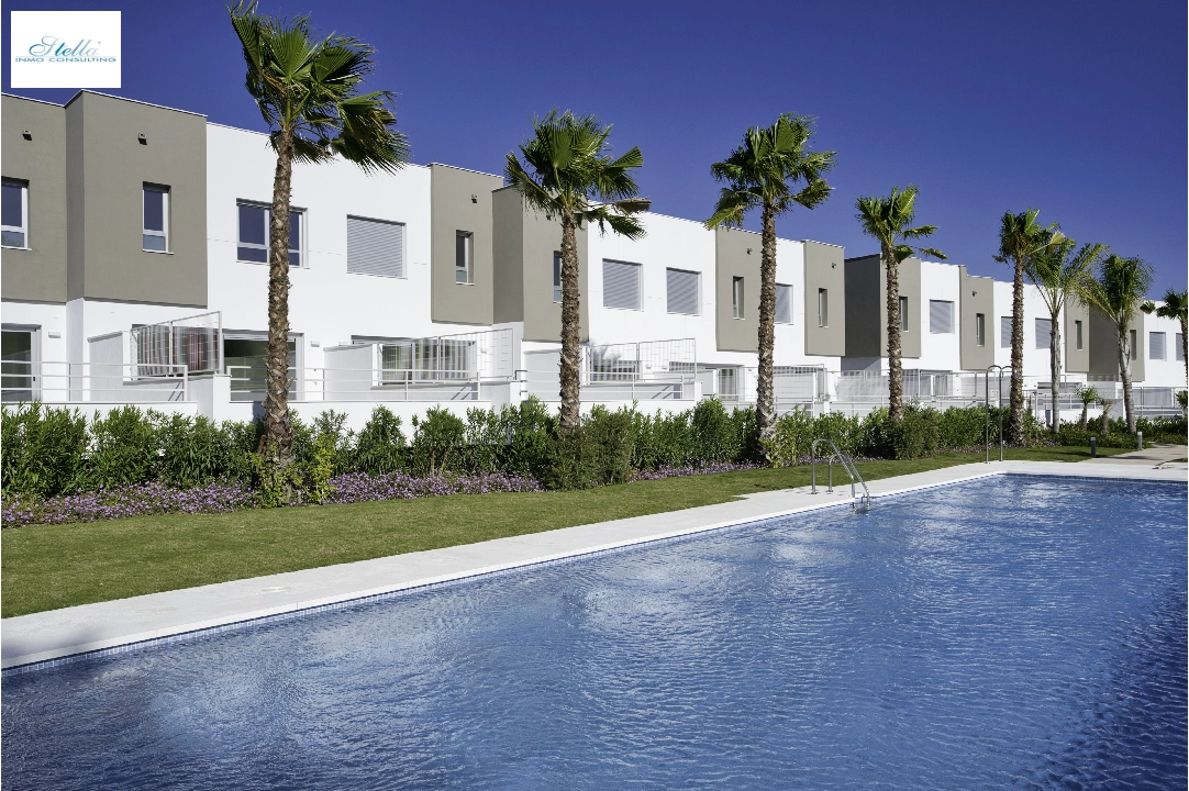 casa de pueblo en Estepona(Estepona Golf) en vente, construit 225 m², terrain 272 m², 3 chambre, 3 salle de bains, piscina, ref.: TW-GREEN-GOLF-30-1
