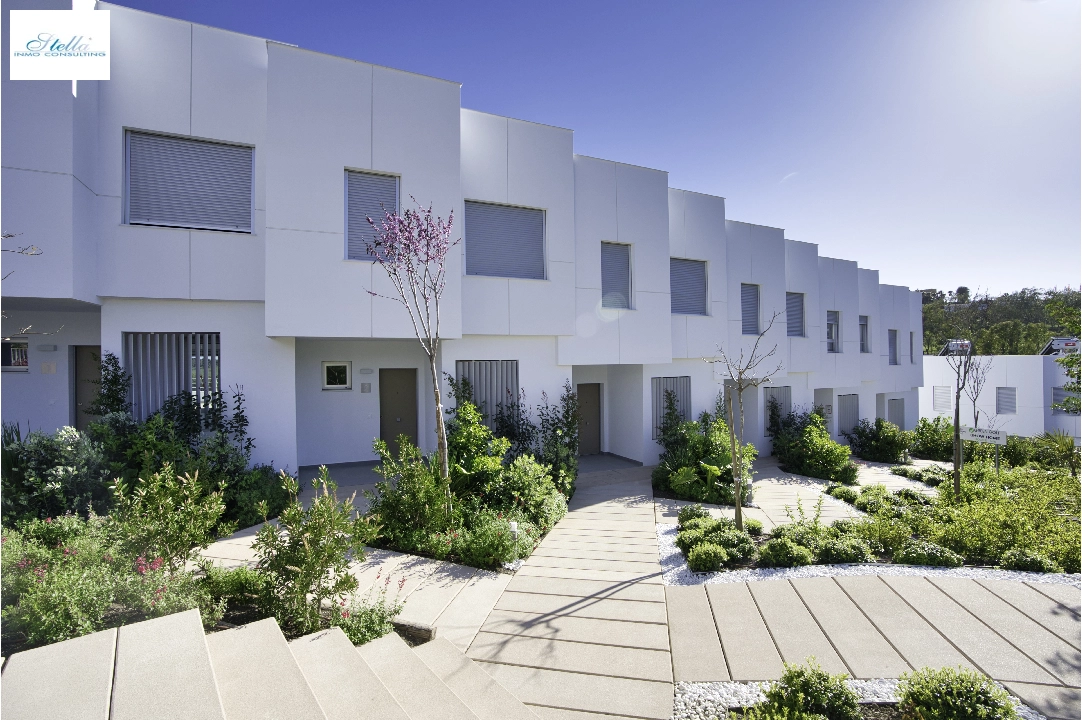 casa de pueblo en Estepona(Estepona Golf) en vente, construit 225 m², terrain 272 m², 3 chambre, 3 salle de bains, piscina, ref.: TW-GREEN-GOLF-30-18