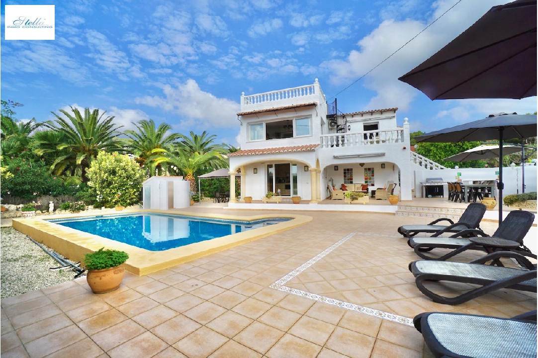 villa en Moraira en vente, construit 192 m², aire acondicionado, terrain 657 m², 4 chambre, 2 salle de bains, piscina, ref.: CA-H-1554-AMBE-1