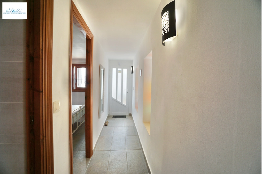 villa en Moraira en vente, construit 192 m², aire acondicionado, terrain 657 m², 4 chambre, 2 salle de bains, piscina, ref.: CA-H-1554-AMBE-15