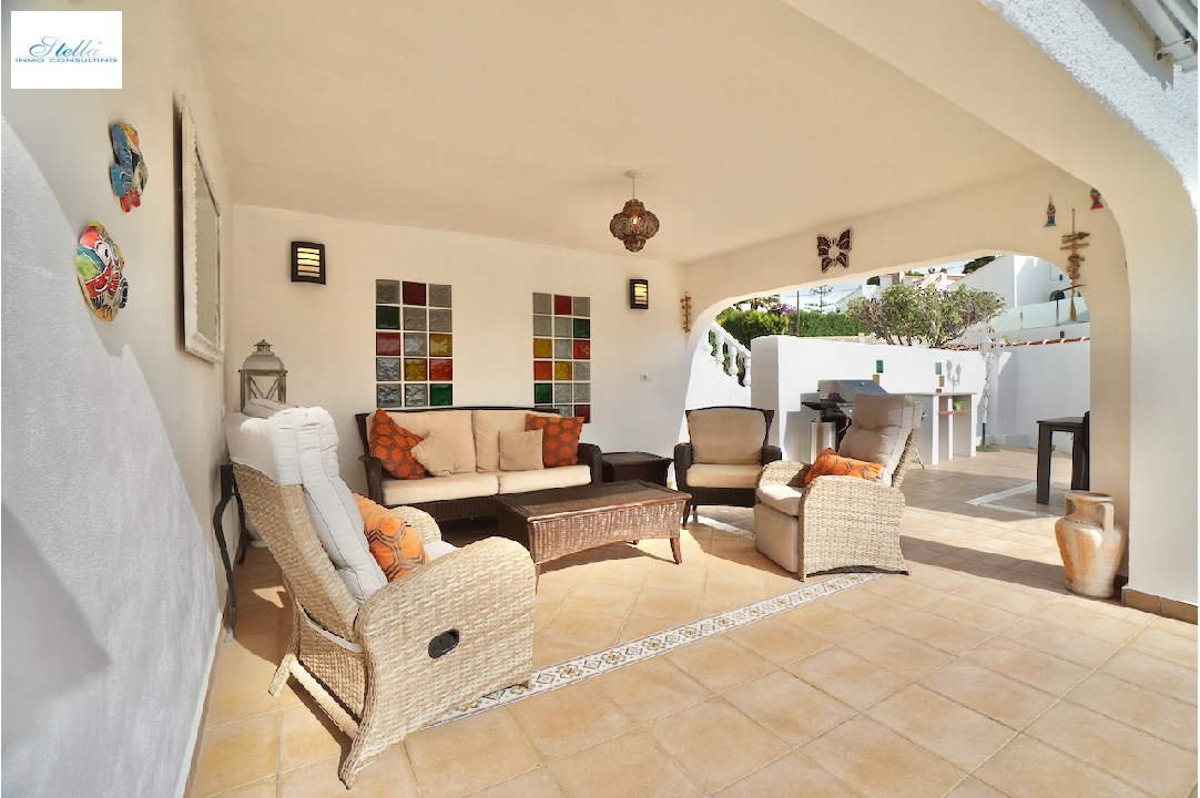villa en Moraira en vente, construit 192 m², aire acondicionado, terrain 657 m², 4 chambre, 2 salle de bains, piscina, ref.: CA-H-1554-AMBE-6