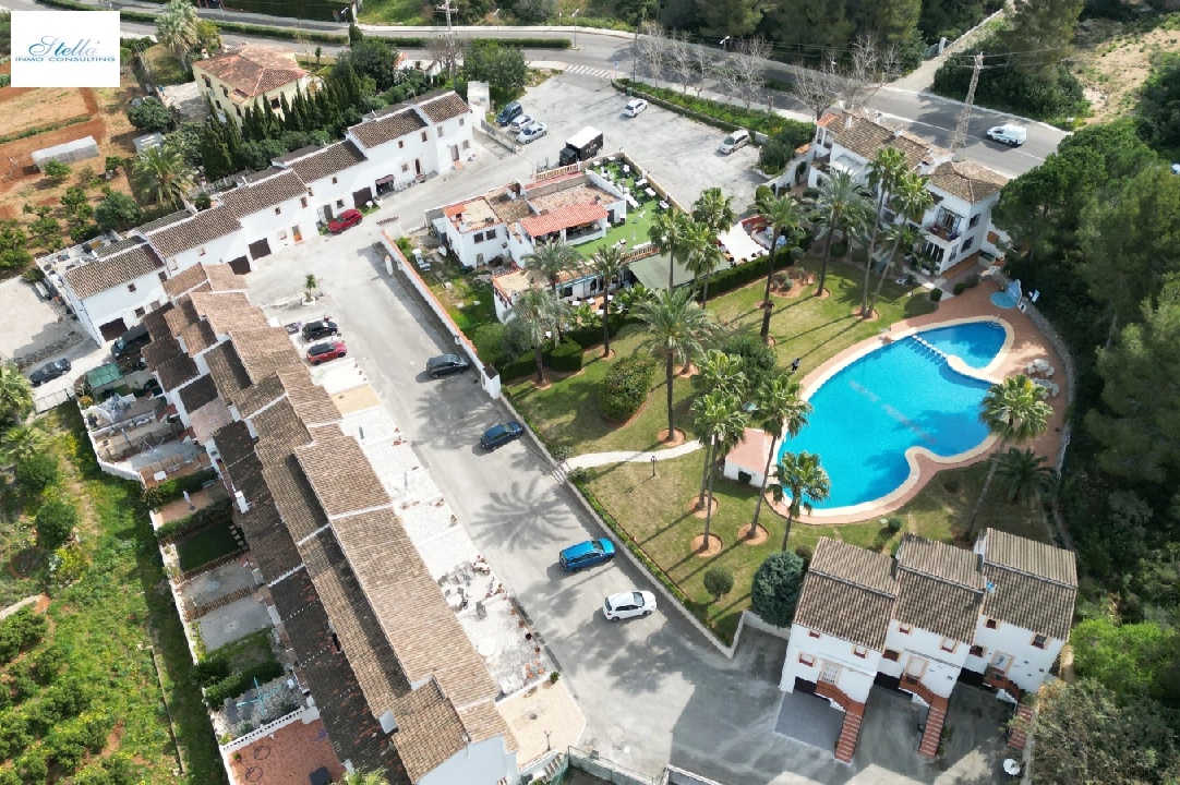 villa en Pedreguer(Monte Pedreguer) en vente, construit 114 m², ano de construccion 2001, estado mModernizado, + estufa, terrain 72 m², 3 chambre, 1 salle de bains, piscina, ref.: SB-1623-26