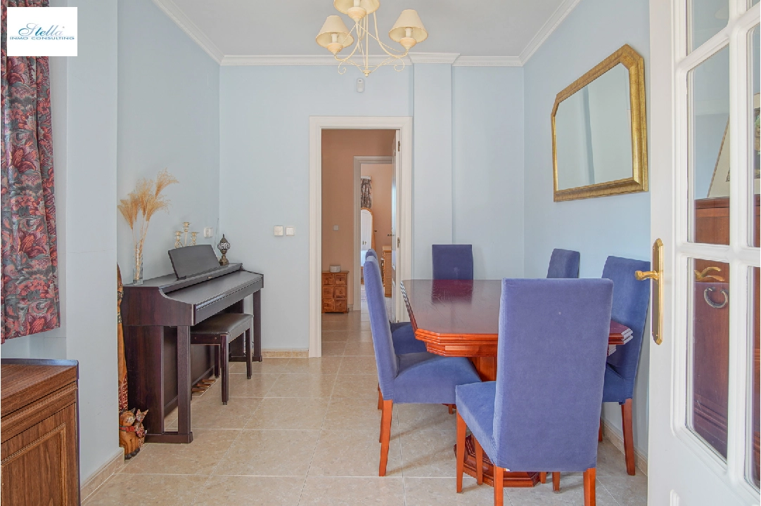 villa en Orba(Aspre) en vente, construit 339 m², aire acondicionado, terrain 1342 m², 6 chambre, 5 salle de bains, ref.: BP-8098ORB-27