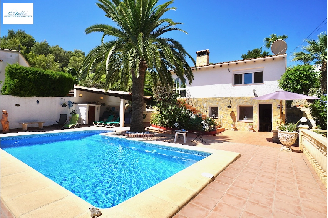 villa en Moraira(Arnella) en vente, construit 176 m², terrain 829 m², 3 chambre, 3 salle de bains, piscina, ref.: CA-H-1668-AMBE-1