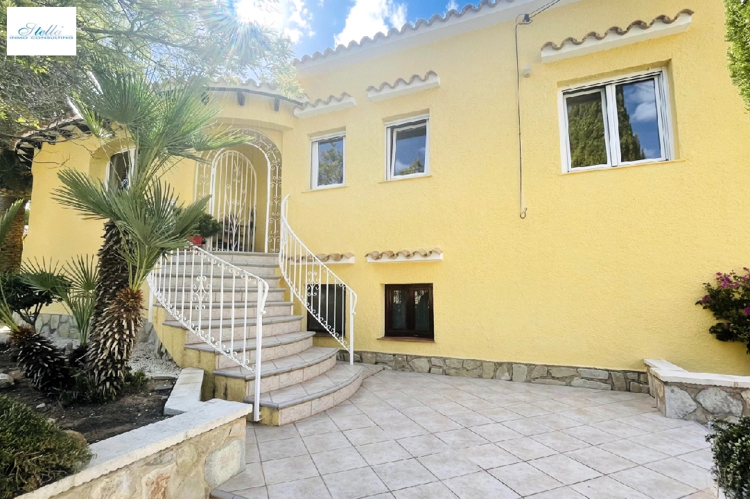 villa en Javea(Balcon al Mar) en vente, construit 167 m², ano de construccion 1979, + estufa, aire acondicionado, terrain 903 m², 3 chambre, 2 salle de bains, piscina, ref.: JS-2223-33
