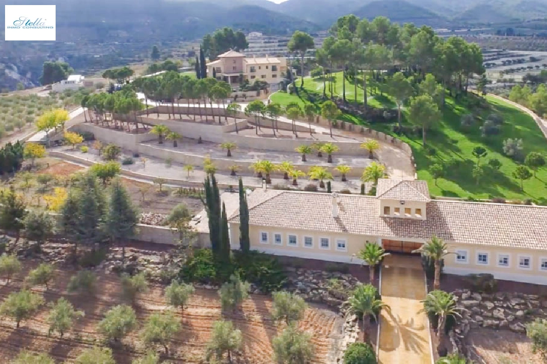 villa en Penaguila en vente, construit 1529 m², terrain 220000 m², 7 chambre, 8 salle de bains, ref.: BP-7010PEN-8