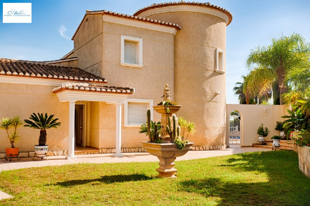 villa en Benissa(El Magraner) en vente, construit 310 m², aire acondicionado, terrain 1000 m², 4 chambre, 3 salle de bains, piscina, ref.: AM-11829DA-3700-10