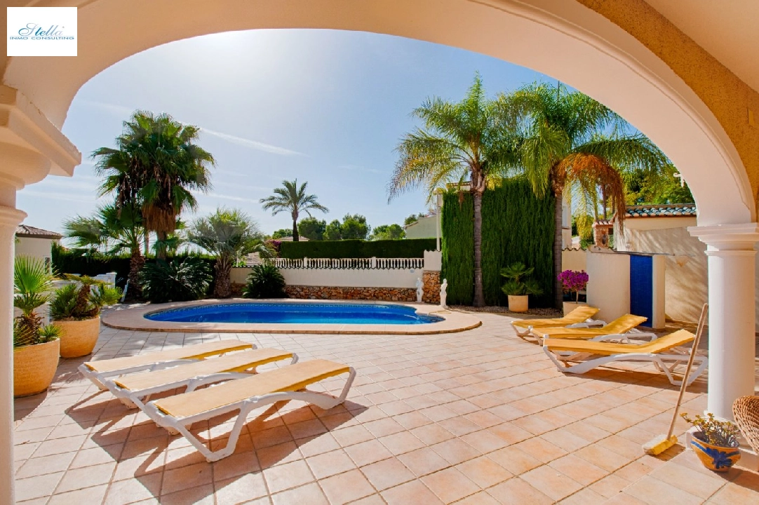 villa en Benissa(El Magraner) en vente, construit 310 m², aire acondicionado, terrain 1000 m², 4 chambre, 3 salle de bains, piscina, ref.: AM-11829DA-3700-20