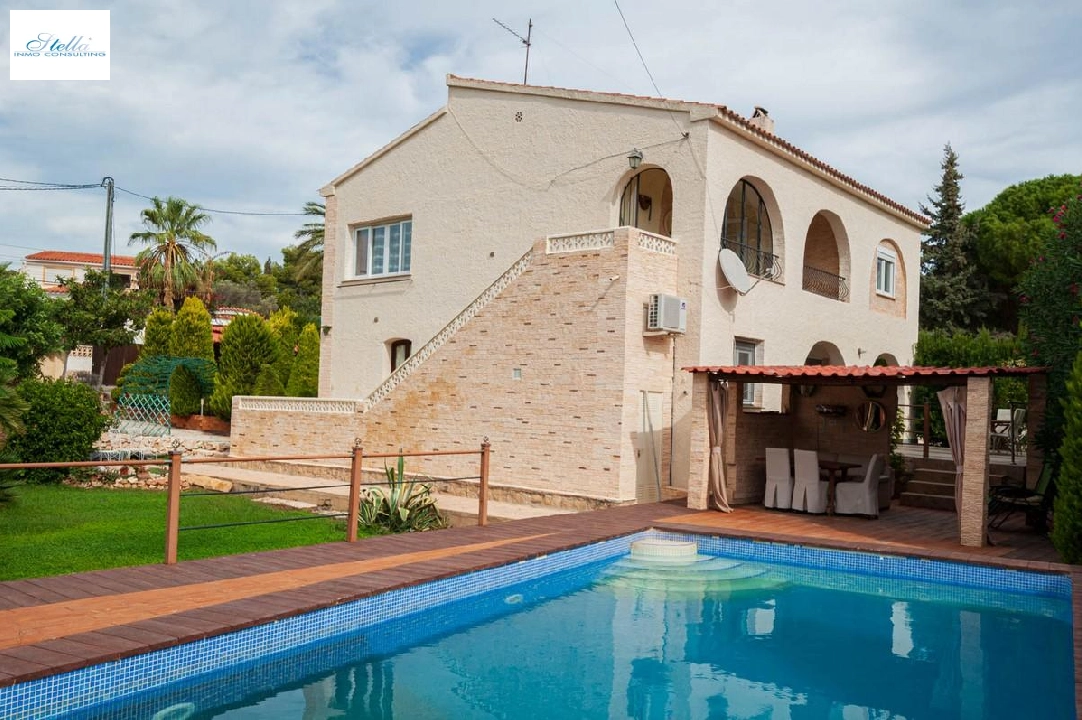 villa en Calpe en vente, construit 227 m², terrain 1025 m², 4 chambre, 2 salle de bains, piscina, ref.: COB-3399-1