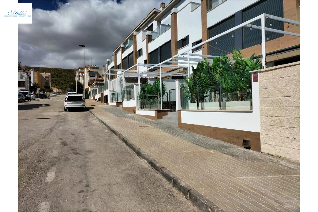 adosado en Guardamar del Segura en vente, construit 147 m², estado bien cuidado, aire acondicionado, 3 chambre, 2 salle de bains, piscina, ref.: HA-GU-251-2