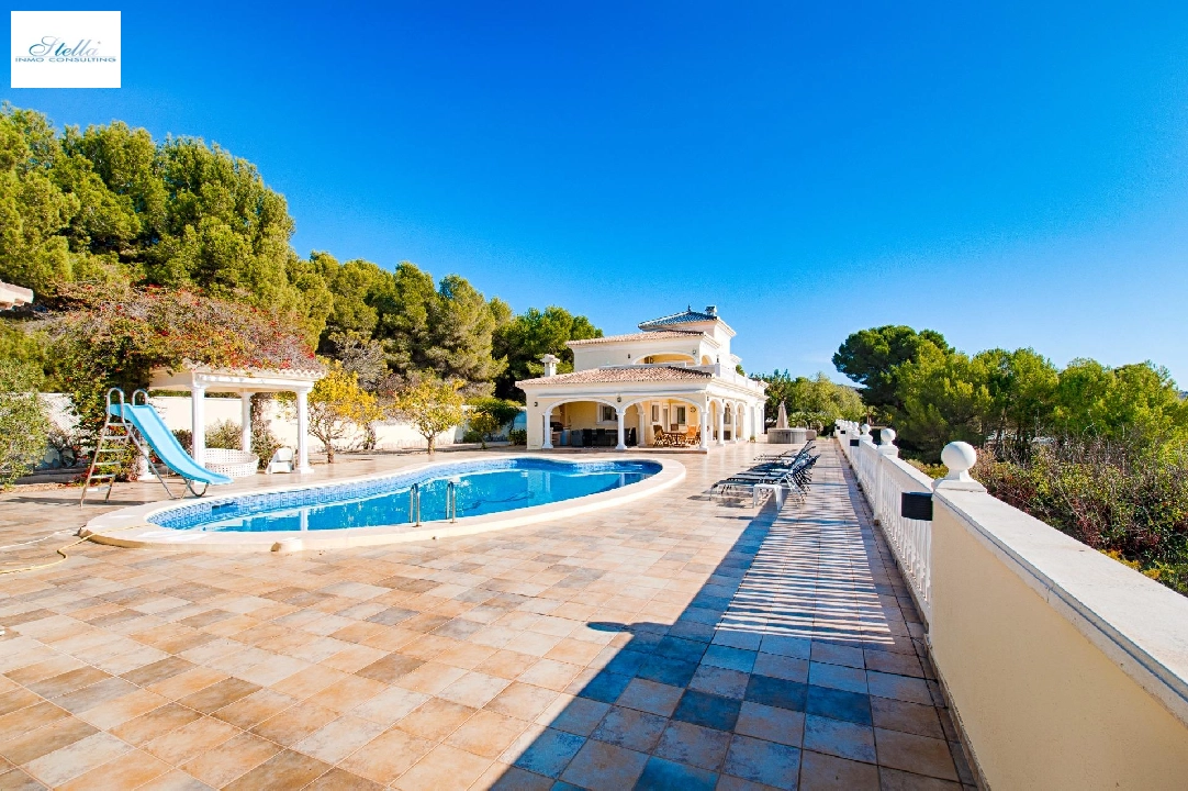 villa en Moraira(Pla del mar) en vente, construit 466 m², aire acondicionado, terrain 2040 m², 5 chambre, 5 salle de bains, piscina, ref.: AM-12066DA-3700-13