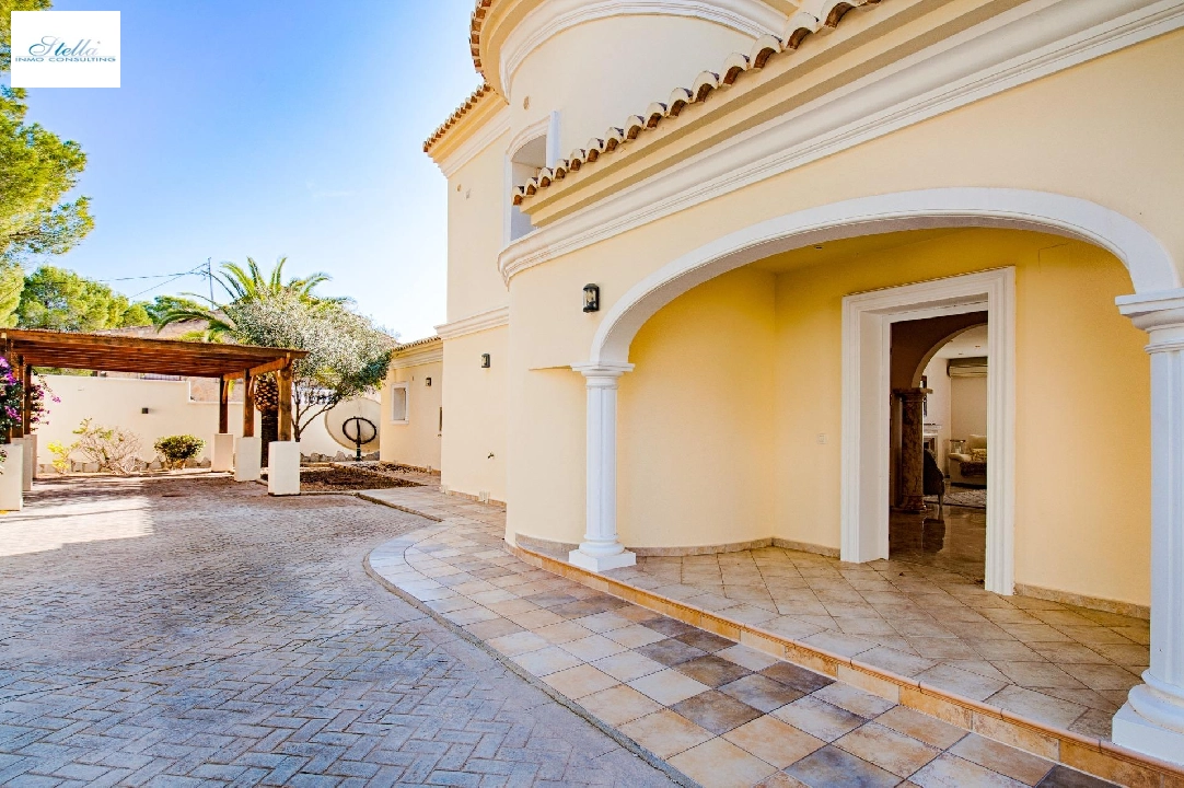 villa en Moraira(Pla del mar) en vente, construit 466 m², aire acondicionado, terrain 2040 m², 5 chambre, 5 salle de bains, piscina, ref.: AM-12066DA-3700-22
