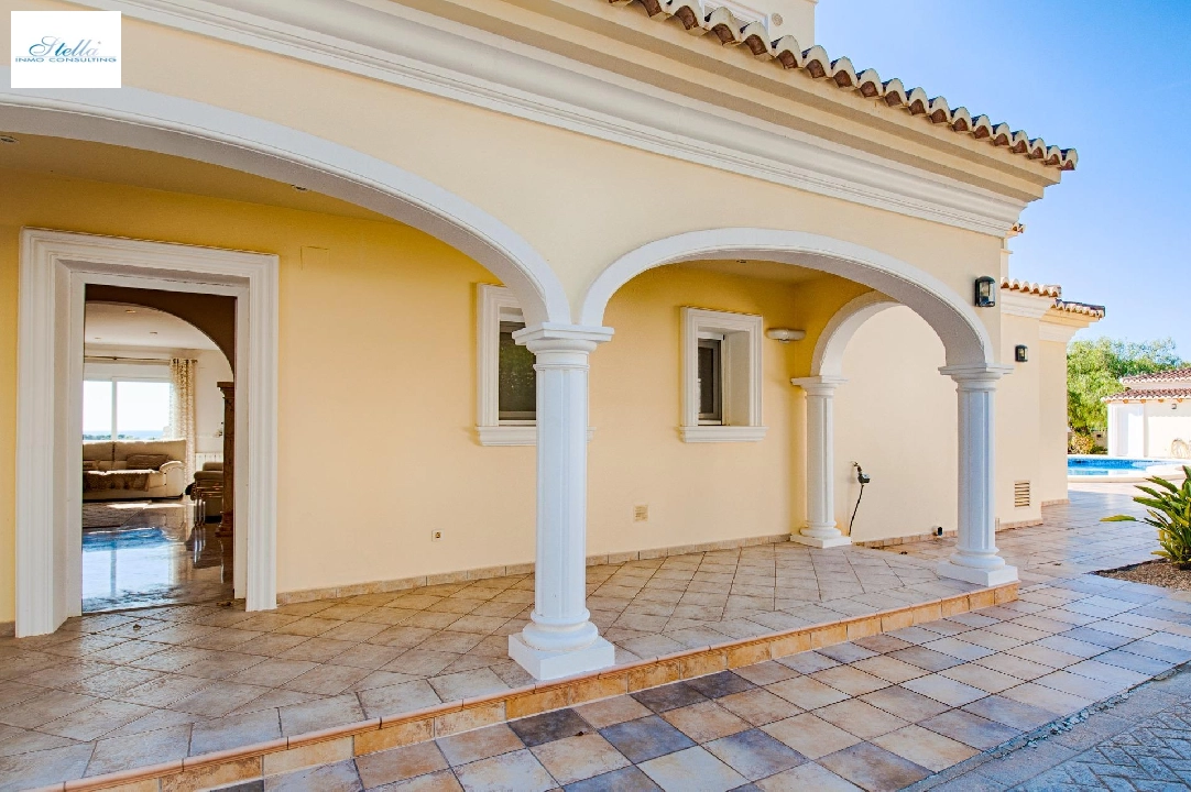 villa en Moraira(Pla del mar) en vente, construit 466 m², aire acondicionado, terrain 2040 m², 5 chambre, 5 salle de bains, piscina, ref.: AM-12066DA-3700-24