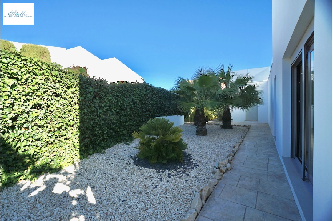 villa en Benissa(La Fustera) en vente, construit 308 m², aire acondicionado, terrain 850 m², 4 chambre, 3 salle de bains, piscina, ref.: CA-H-1723-AMBI-37