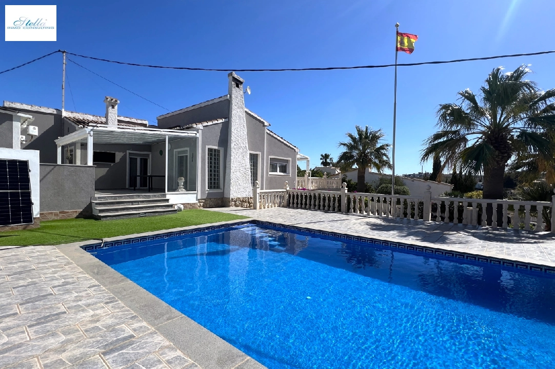 villa en Denia en location de vacances, construit 166 m², ano de construccion 1978, + estufa, aire acondicionado, terrain 802 m², 2 chambre, 2 salle de bains, piscina, ref.: T-0224-1