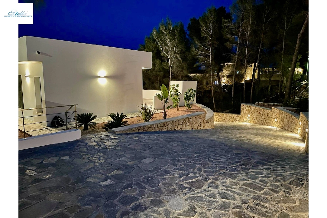 villa en Benissa(La Fustera) en vente, construit 300 m², aire acondicionado, terrain 950 m², 4 chambre, 3 salle de bains, piscina, ref.: CA-H-1747-AMB-40
