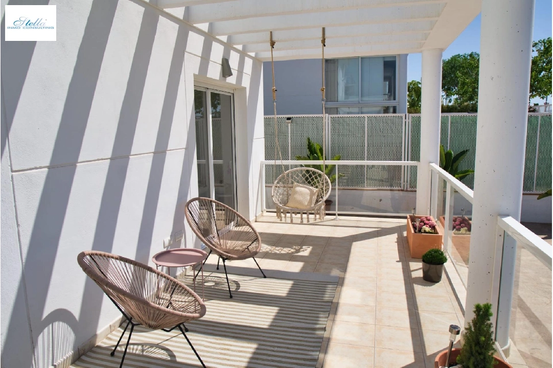 villa en Finestrat(Balcon de finestrat) en vente, construit 135 m², aire acondicionado, terrain 500 m², 3 chambre, 2 salle de bains, piscina, ref.: AM-1174DA-3700-6