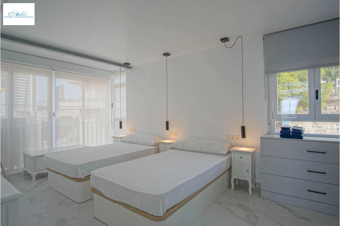 appartement en Benidorm(Playa Poniente) en vente, construit 100 m², aire acondicionado, 2 chambre, 2 salle de bains, ref.: BP-7054BED-7