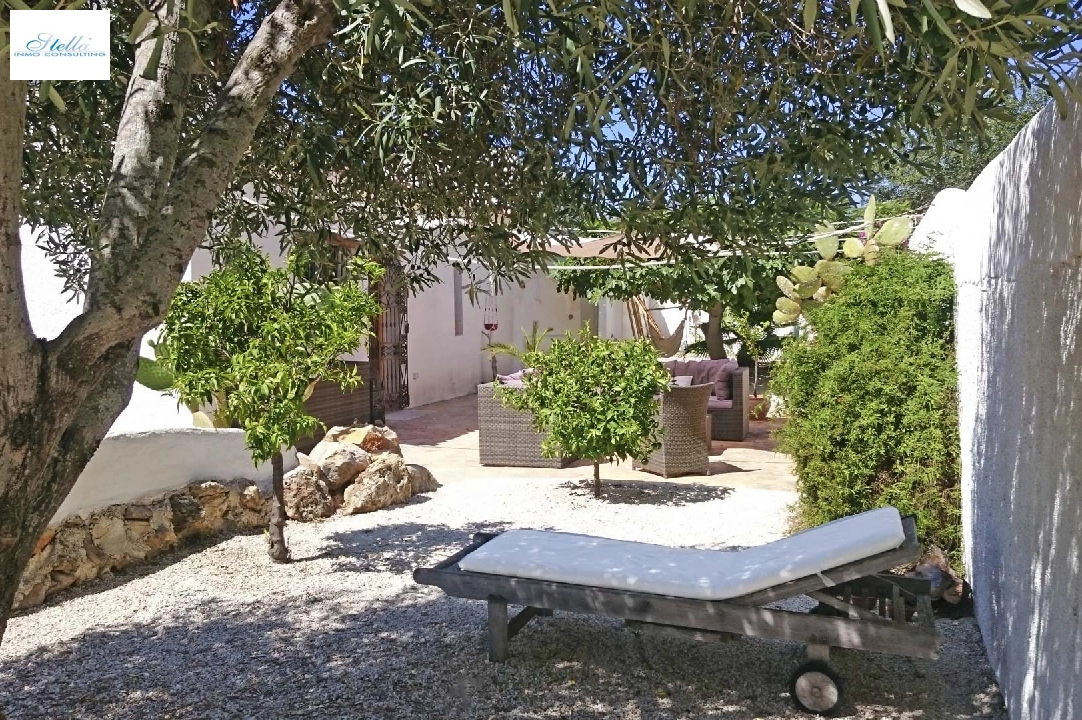 villa en Jalon(La Solana) en vente, construit 150 m², terrain 1310 m², 4 chambre, 1 salle de bains, ref.: BP-4366JAL-32