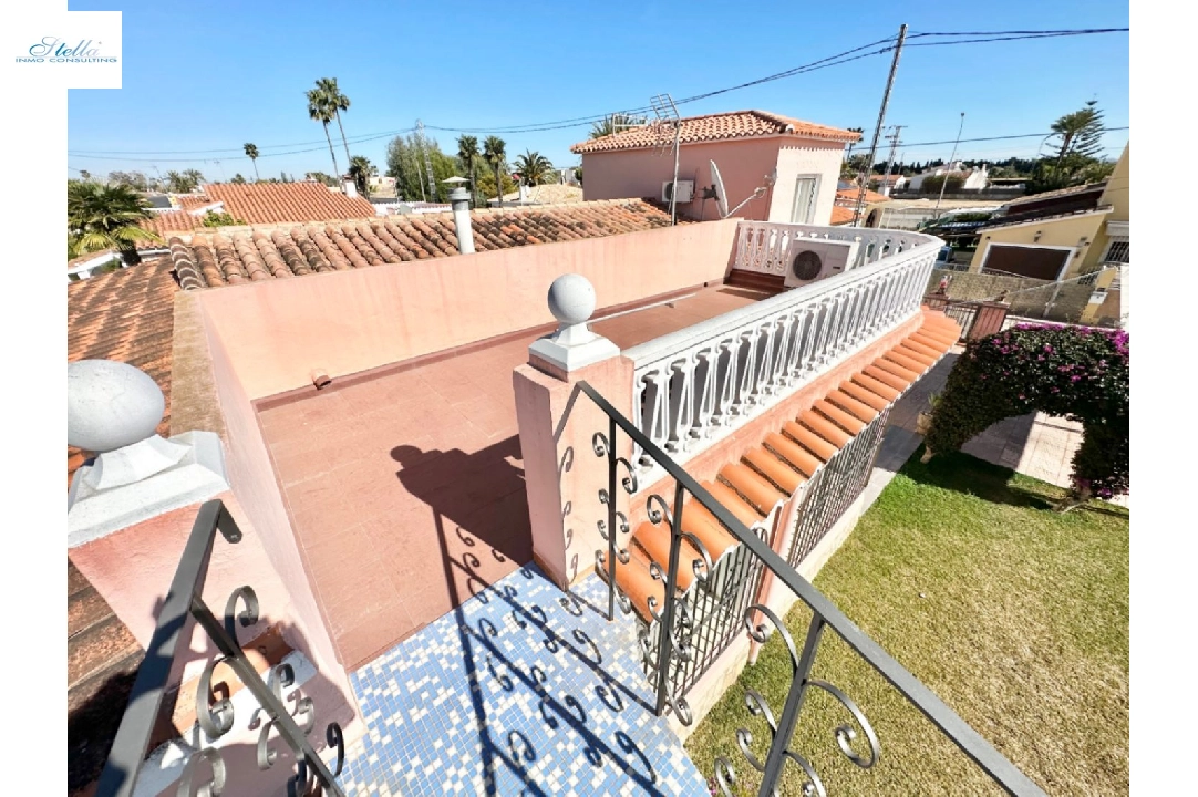 villa en Els Poblets en vente, construit 186 m², ano de construccion 1979, + calefaccion central, aire acondicionado, terrain 515 m², 4 chambre, 2 salle de bains, piscina, ref.: O-V88714D-4