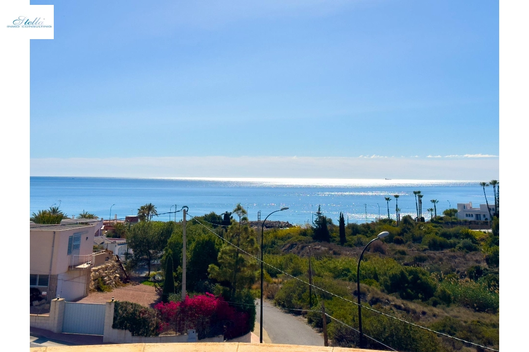 villa en El Campello(Cala dor) en vente, construit 260 m², aire acondicionado, terrain 804 m², 3 chambre, 2 salle de bains, ref.: AM-1238DA-3700-7