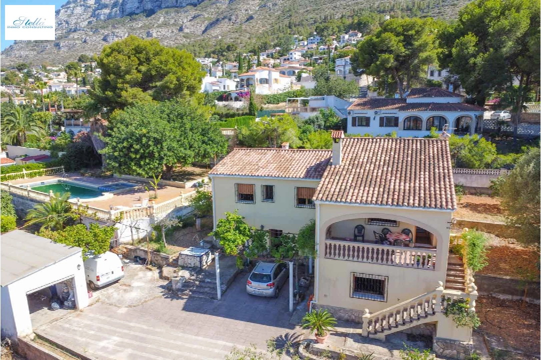 villa en Denia(Campusos) en vente, construit 321 m², terrain 2459 m², 7 chambre, 4 salle de bains, ref.: BP-8184DEN-1