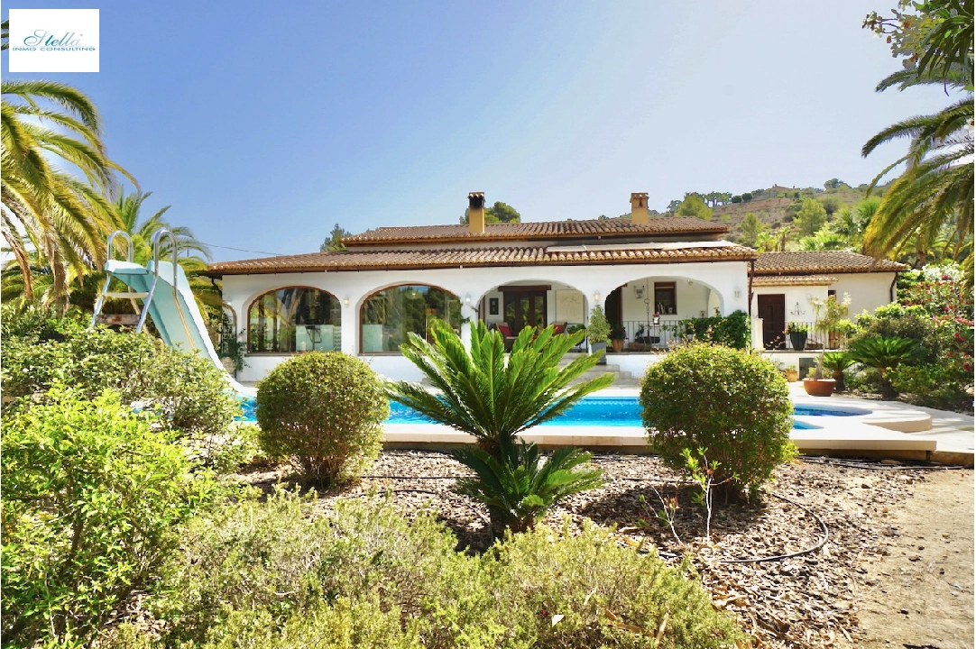 finca en Benissa(Partida Llenes) en vente, construit 326 m², aire acondicionado, terrain 18203 m², 3 chambre, 3 salle de bains, piscina, ref.: CA-F-1784-AMBI-34