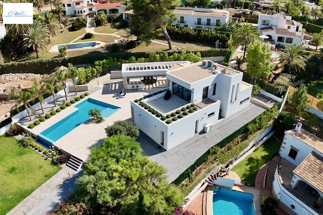 villa en Javea(Pinosol) en vente, construit 260 m², estado nuevo, + calefaccion suelo, aire acondicionado, terrain 1866 m², 4 chambre, 3 salle de bains, piscina, ref.: CA-H-1790-AMBE-48