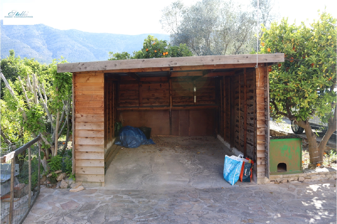 finca en Parcent en vente, construit 140 m², terrain 830 m², 3 chambre, 1 salle de bains, ref.: PT-24005-31