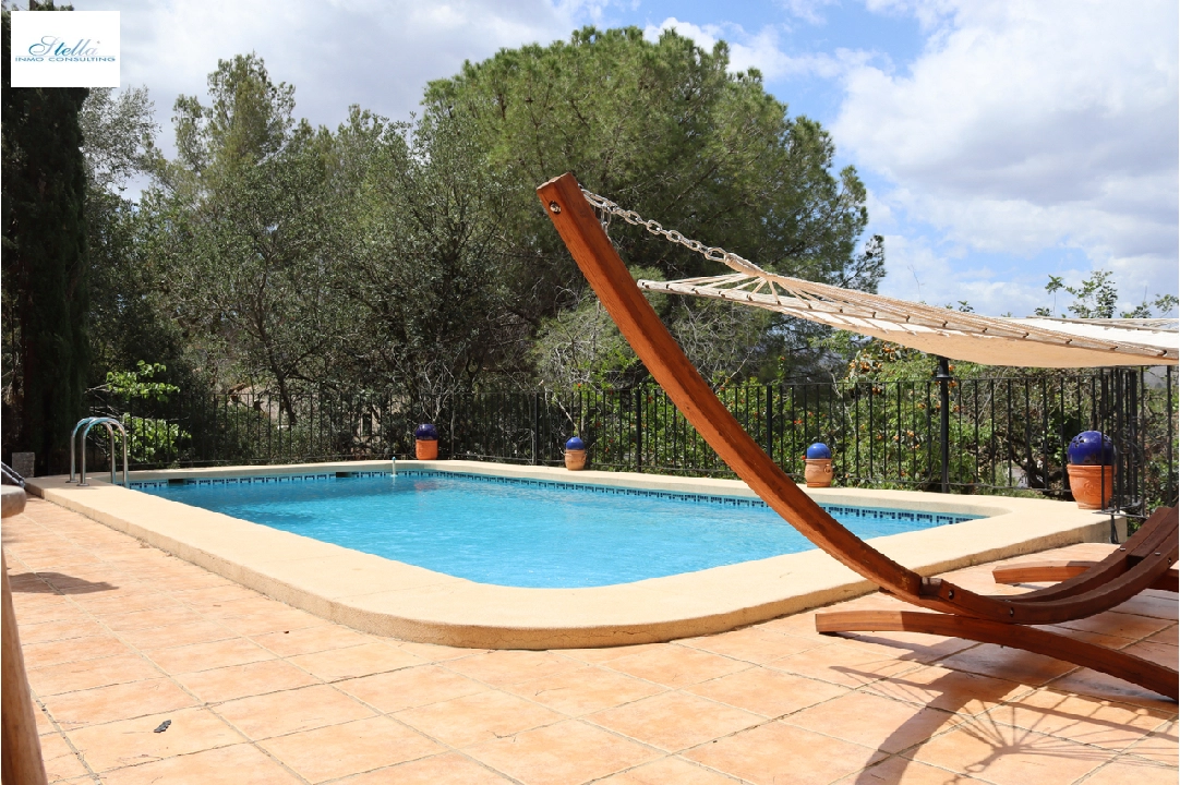 villa en Pedreguer en vente, construit 196 m², terrain 984 m², 3 chambre, 3 salle de bains, piscina, ref.: PT-24008-31