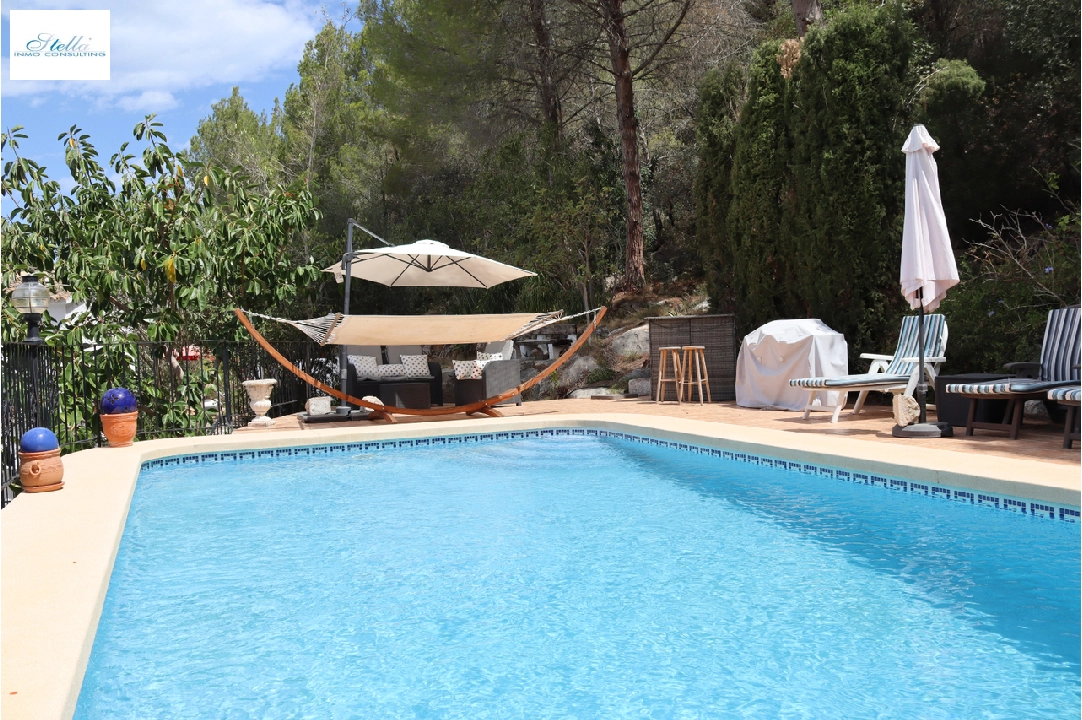 villa en Pedreguer en vente, construit 196 m², terrain 984 m², 3 chambre, 3 salle de bains, piscina, ref.: PT-24008-33