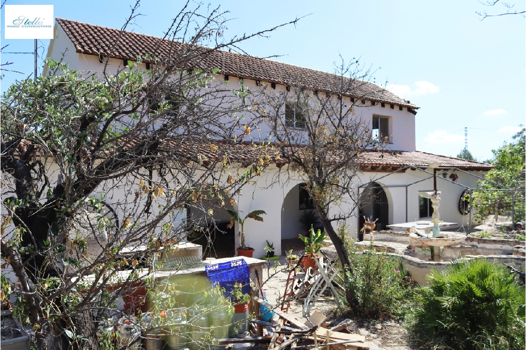 finca en Jalon en vente, construit 325 m², terrain 3520 m², 5 chambre, 3 salle de bains, piscina, ref.: PT-24011-26