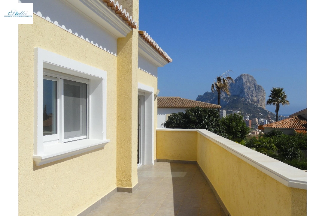 villa en Calpe(Calpe) en vente, construit 410 m², aire acondicionado, terrain 983 m², 3 chambre, 3 salle de bains, piscina, ref.: COB-982-10535-11