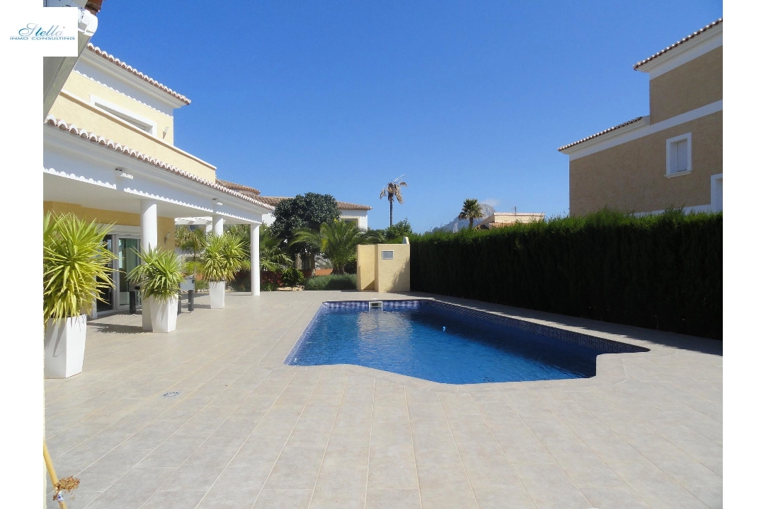 villa en Calpe(Calpe) en vente, construit 410 m², aire acondicionado, terrain 983 m², 3 chambre, 3 salle de bains, piscina, ref.: COB-982-10535-3