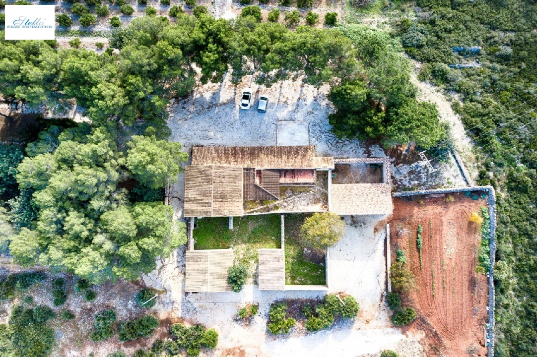 finca en Gata de Gorgos en vente, construit 450 m², ano de construccion 1900, + estufa, aire acondicionado, terrain 20000 m², 4 chambre, 2 salle de bains, piscina, ref.: AM-11846DA-12