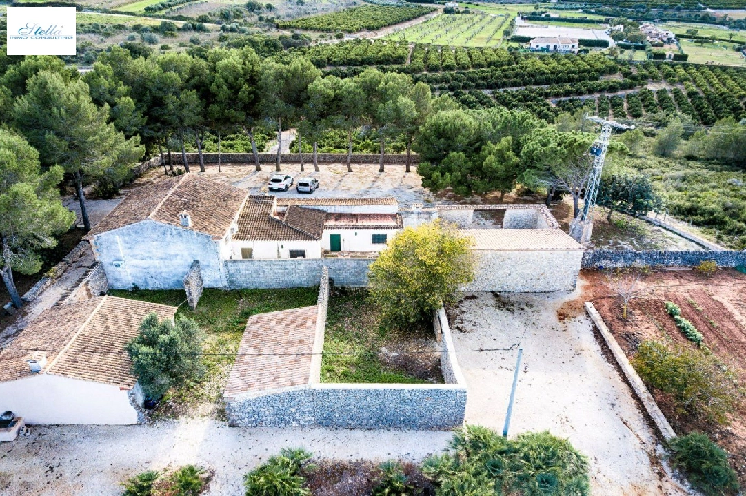 finca en Gata de Gorgos en vente, construit 450 m², ano de construccion 1900, + estufa, aire acondicionado, terrain 20000 m², 4 chambre, 2 salle de bains, piscina, ref.: AM-11846DA-4