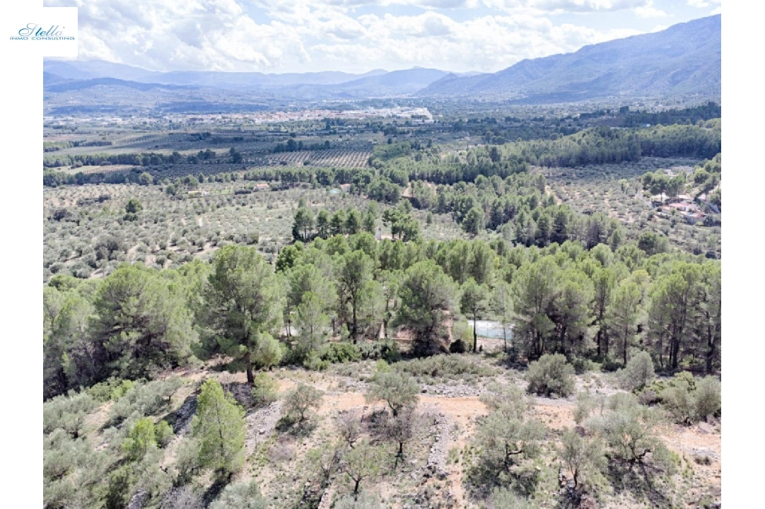 finca en Relleu en vente, construit 174 m², ano de construccion 1990, aire acondicionado, terrain 26000 m², 4 chambre, 1 salle de bains, piscina, ref.: AM-12046DA-8