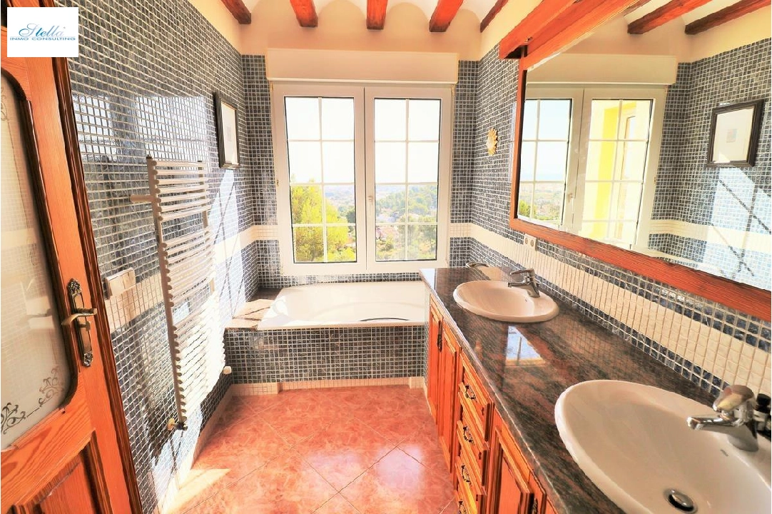 villa en Denia en vente, construit 319 m², aire acondicionado, terrain 900 m², 6 chambre, 4 salle de bains, piscina, ref.: AM-12170DA-43