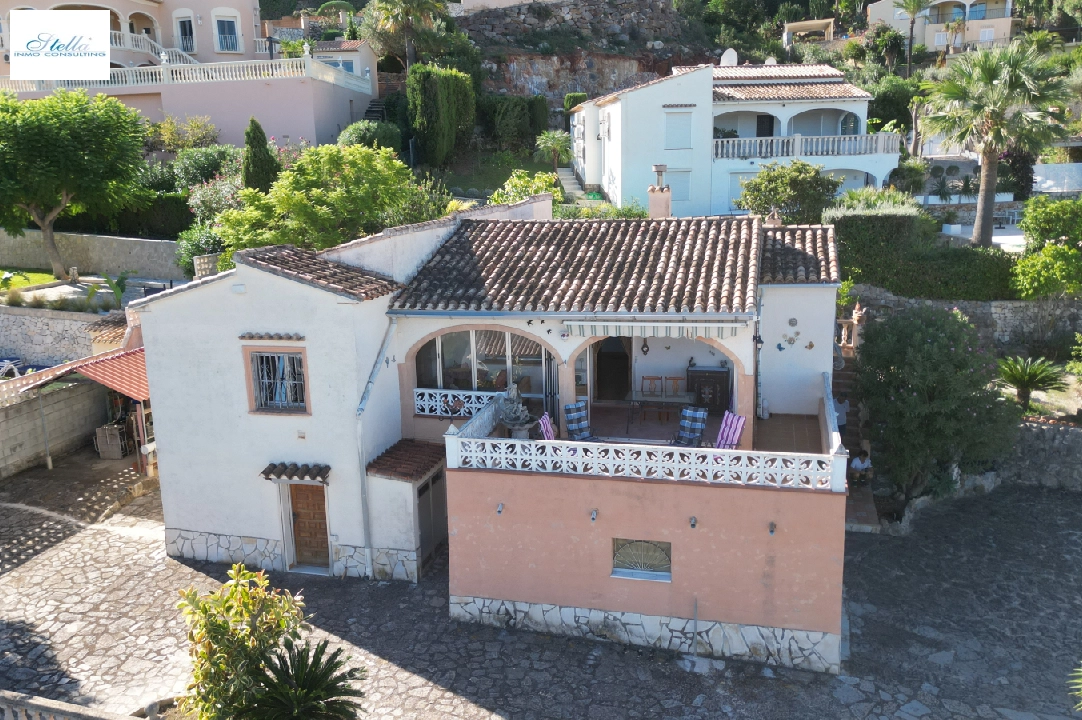 villa en Denia-La Sella en vente, construit 109 m², ano de construccion 1985, + calefaccion central, aire acondicionado, terrain 1003 m², 3 chambre, 2 salle de bains, piscina, ref.: JS-1624-1