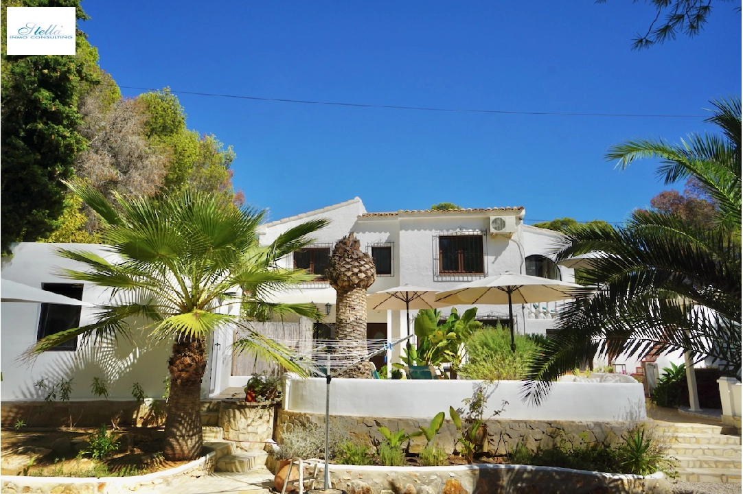 villa en Benissa(Fanadix) en vente, construit 180 m², aire acondicionado, terrain 1215 m², 5 chambre, 4 salle de bains, piscina, ref.: CA-H-1812-AMB-9