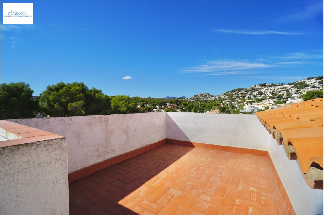 villa en Moraira(Pinar del Advocat) en vente, construit 109 m², terrain 808 m², 2 chambre, 1 salle de bains, ref.: CA-H-1813-AMBI-18