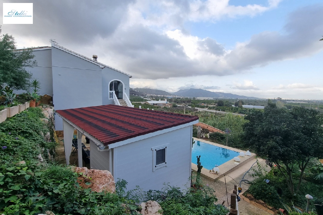 villa en Ador en vente, construit 120 m², ano de construccion 2002, + calefaccion central, aire acondicionado, terrain 950 m², 4 chambre, 1 salle de bains, piscina, ref.: AP-0224-3