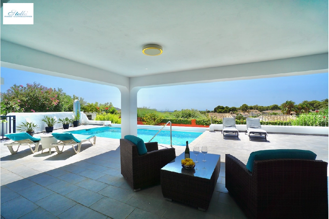 villa en Moraira(Camarrocha) en vente, construit 261 m², aire acondicionado, terrain 831 m², 3 chambre, 3 salle de bains, piscina, ref.: CA-H-1670-AMB-24